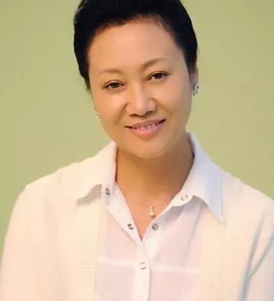 王丽云爆料别人停车视频,某地停车乱象引发网友热议